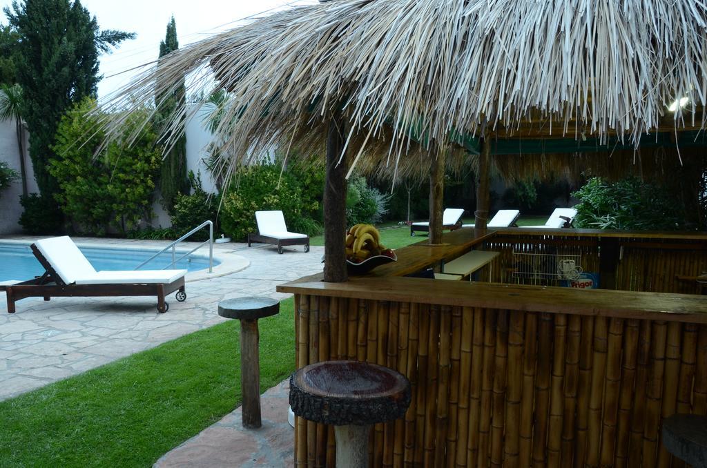 Niken Hotel Spa & Business Center Necochea Exterior photo